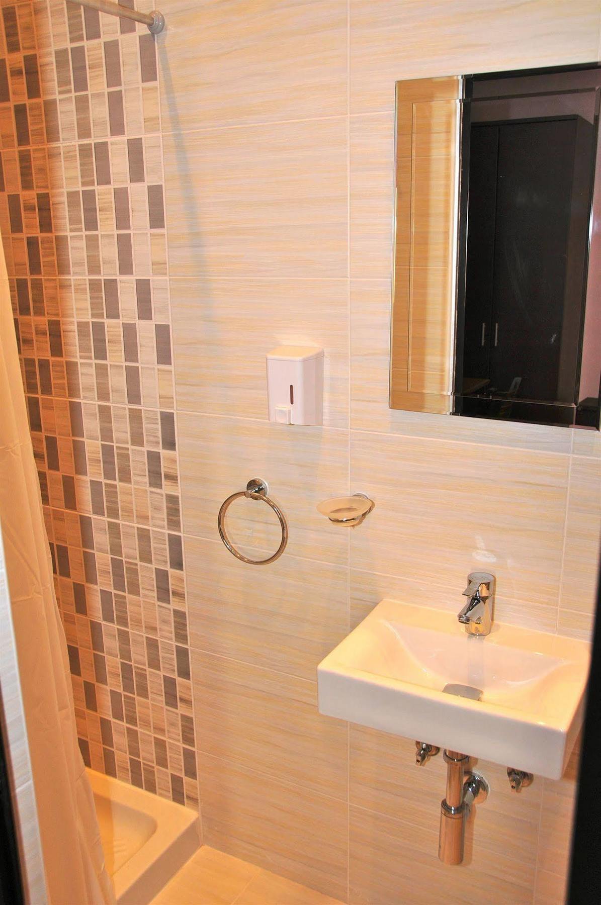 Sogdiana Guest House Saint Julian's Ngoại thất bức ảnh